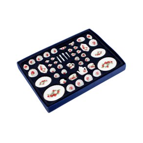 PORSELEN MINIATYRSERVISE;  JORDB�R, 50 deler